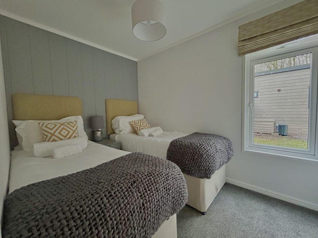 Prestige Twin Bedroom A .jpg