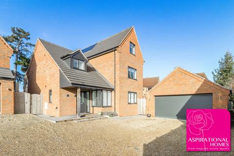 5 bedroom detached house for sale, 'Pear Tree House', Raunds