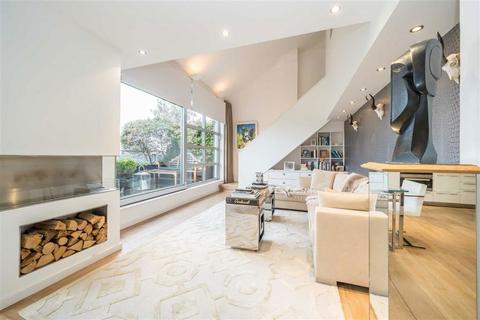 2 bedroom flat for sale, Shepherdess Walk, London N1