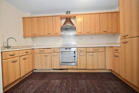 2 bedroom apartment for sale, Mayfair Court, Wakefield, West Yorkshire