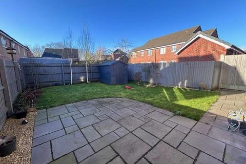 4 bedroom house to rent, Keen Avenue, Buntingford