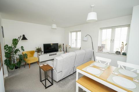 2 bedroom apartment for sale, Porus Piece, Leighton Buzzard