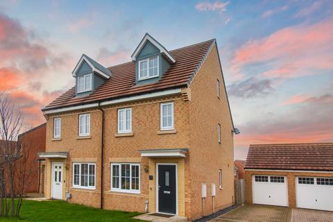 3 bedroom semi-detached house for sale, Washington Grove, Seaton Delaval, Whitley Bay