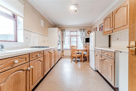 2 bedroom detached bungalow for sale, Norfolk Close, Oulton, Leeds, West Yorkshire