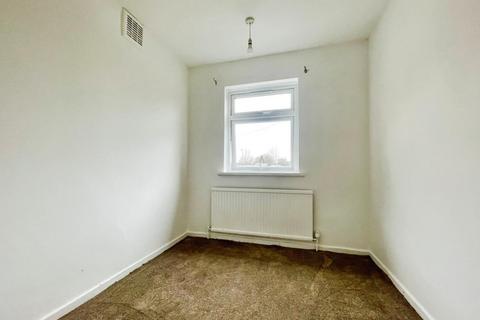 3 bedroom semi-detached house to rent, Westbrook Road , Hounslow , TW5