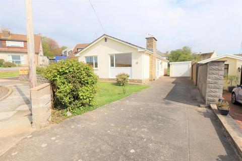 3 bedroom detached bungalow to rent, 10 Downs View Close, Aberthin, Cowbridge, CF71 7HG