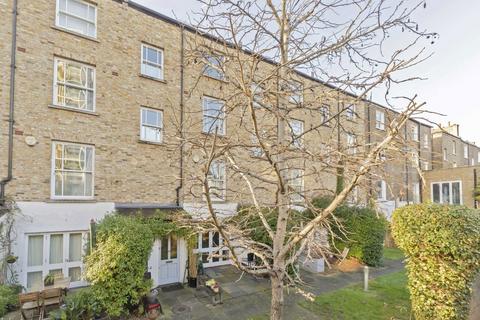 2 bedroom flat to rent, Park View Mews, London SW9