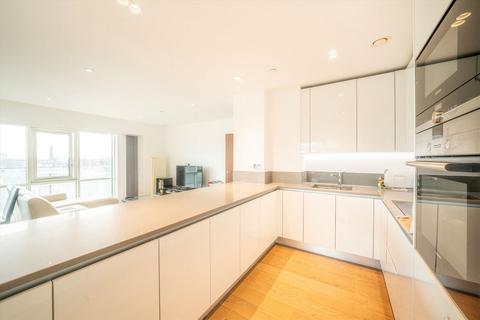 2 bedroom flat to rent, Longfield Avenue, London W5