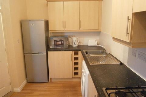 2 bedroom apartment to rent, Paladine Way, New Stoke Village