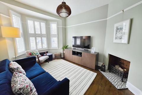 2 bedroom house for sale, Beddington Lane, Beddington