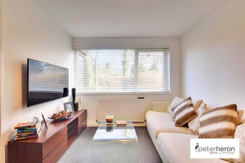 1 bedroom flat for sale, Ash Hill Court, Ashbrooke, Sunderland