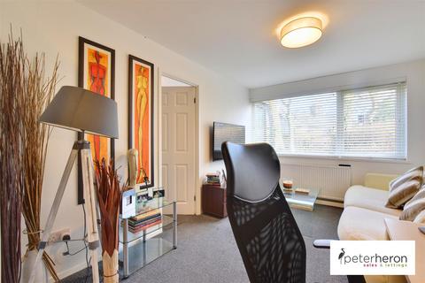 1 bedroom flat for sale, Ash Hill Court, Ashbrooke, Sunderland