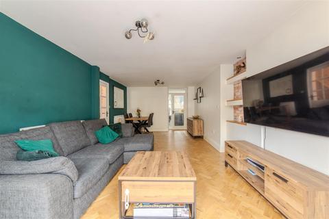 12 Fowler Street, Wainfelin, Pontypool, NP4 6DW