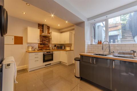 12 Fowler Street, Wainfelin, Pontypool, NP4 6DW