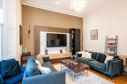 2 bedroom duplex for sale, Onslow Gardens, London