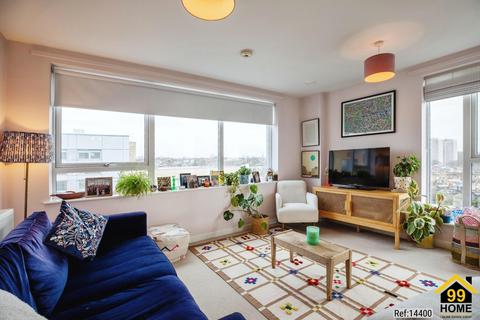 2 bedroom flat for sale, Farlow House, Brixton, SW9