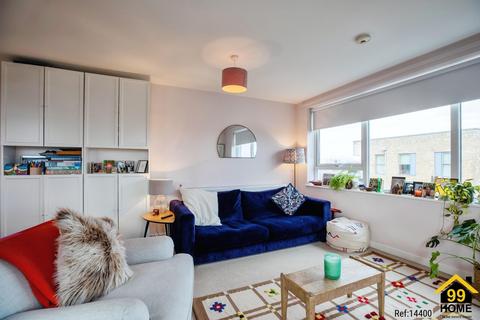 2 bedroom flat for sale, Farlow House, Brixton, SW9