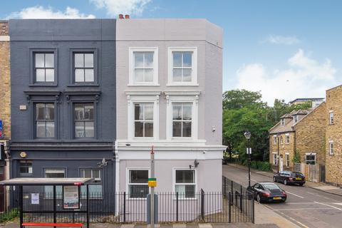 2 bedroom maisonette for sale, Grove Road, London, E3