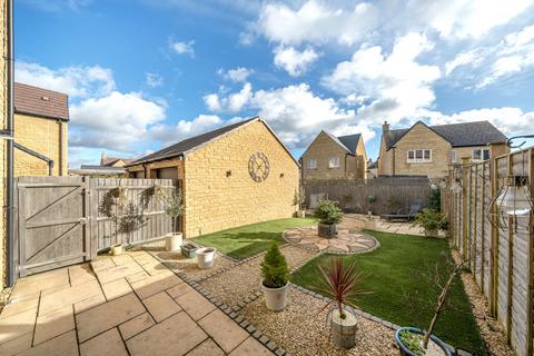 3 bedroom detached house for sale, Clare Place, Witney, Oxfordshire