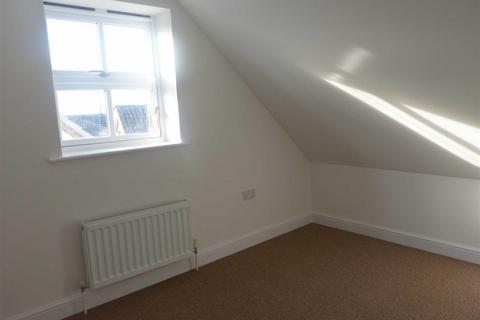 2 bedroom apartment to rent, Southgate, Market Weighton