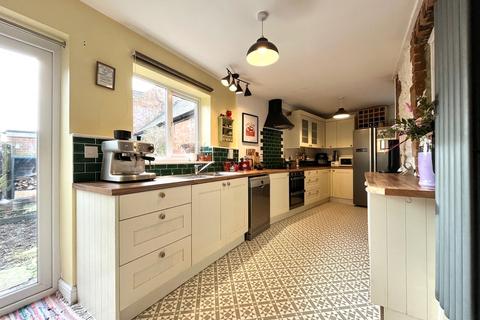 73 Bromsgrove, Faringdon, SN7 7JG