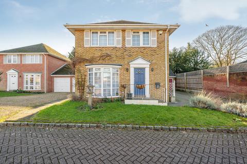 4 bedroom detached house for sale, Juniper Drive, Maidenhead, Berkshire