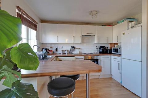 1 bedroom flat to rent, Coppice Gate GL51 9QJ