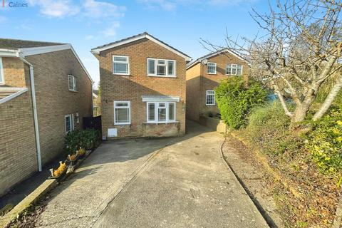 3 bedroom detached house for sale, The Chase, Brackla, Bridgend County. CF31 2JJ