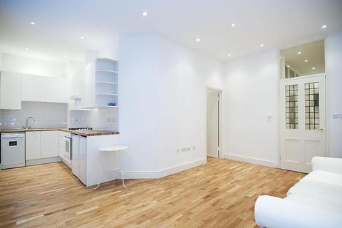 1 bedroom flat to rent, Courtfield Gardens, South Kensington, London, SW5