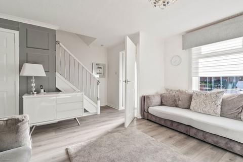 17 Forbes Drive, Glasgow, G40 2LE