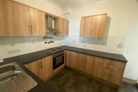 2 bedroom house to rent, Belmont Street, Hull