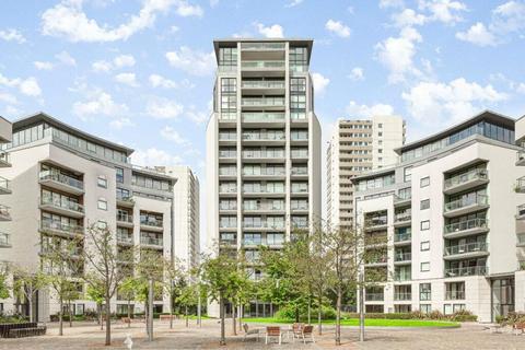 3 bedroom apartment for sale, Hyperion Tower, Brentford TW8