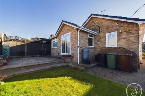 3 bedroom detached bungalow for sale, Templegate Avenue, Leeds