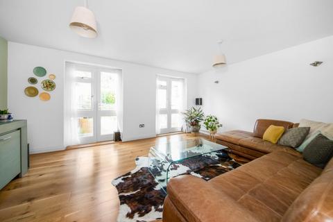 4 bedroom semi-detached house for sale, Anerley Park, Anerley, London, SE20