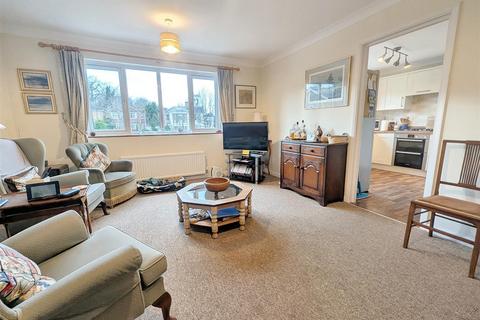 2 bedroom apartment for sale, Lind Place, Ryde, PO33 2NT