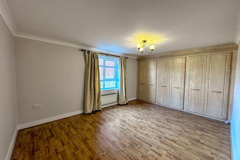 2 bedroom apartment for sale, Ashbourne Court, All Saints Road, Newmarket, Suffolk