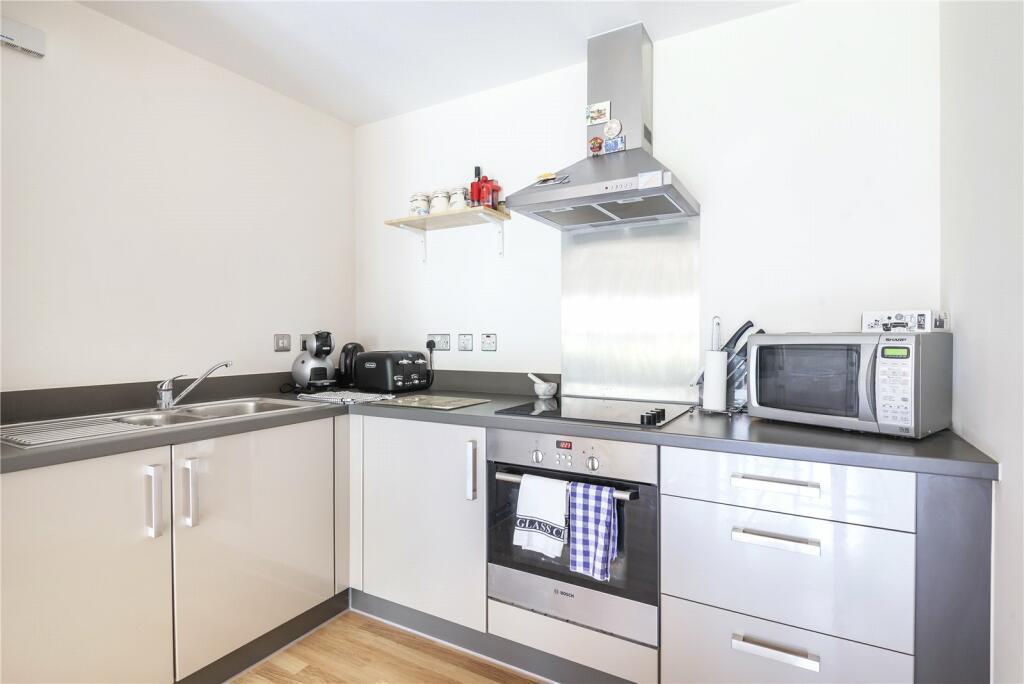 Davidson Frost-Wellings, DFW, Bletchley Court, Kit