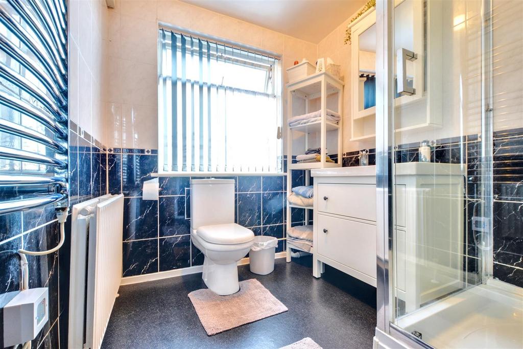 Shower Room.jpeg