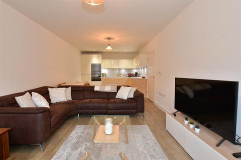 2 bedroom ground floor maisonette for sale, Safflower Lane, Harold Wood, Essex