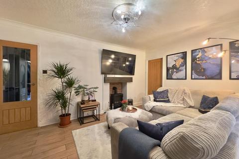 19 Allendale, Worsbrough, Barnsley, S70 4RD
