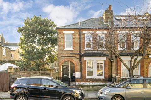 41b Althea Street, London, SW6 2RX