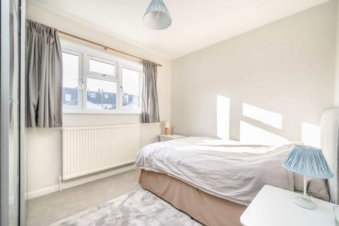 41b Althea Street, London, SW6 2RX