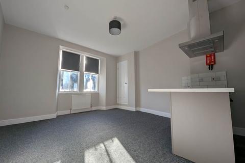 1 bedroom flat to rent, Albion Terrace, Edinburgh,