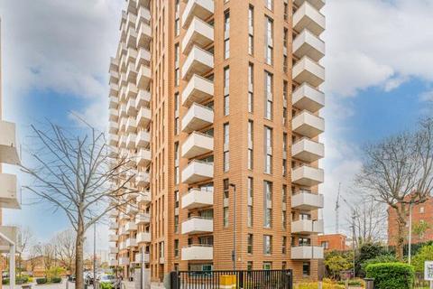 1 bedroom apartment to rent, Ivy Point, Jefferson Plaza, London, E3