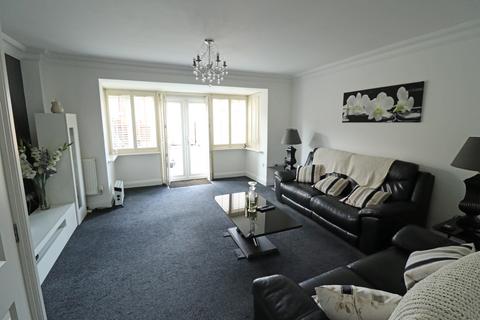 4 bedroom terraced house for sale, Randall Drive, Orsett RM16