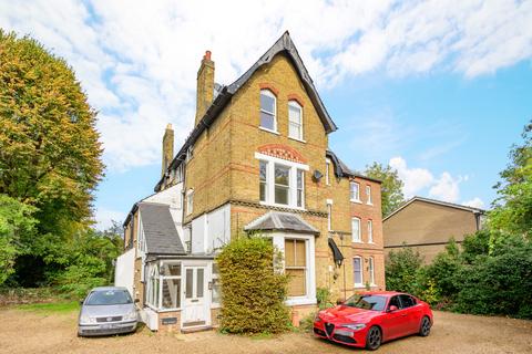 2 bedroom apartment for sale, The Avenue, Surrey KT4