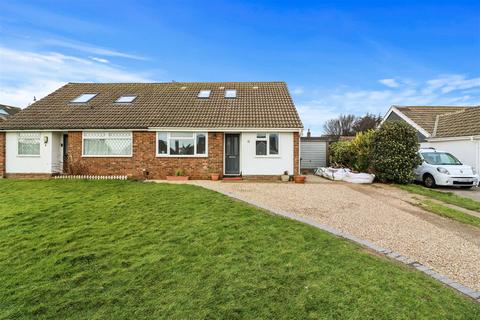 3 bedroom chalet for sale, Buckland Road, Seaford