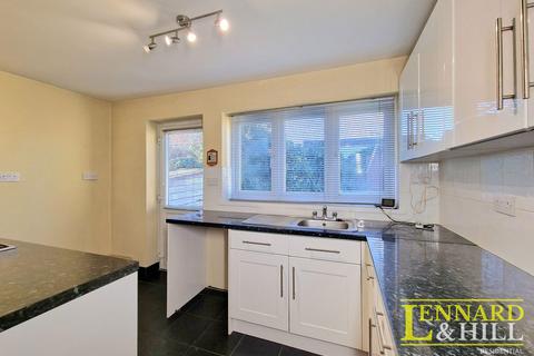 43 Teviot Avenue, Aveley, South Ockendon, RM15 4QD