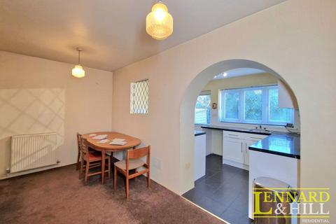 43 Teviot Avenue, Aveley, South Ockendon, RM15 4QD