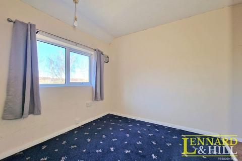 43 Teviot Avenue, Aveley, South Ockendon, RM15 4QD